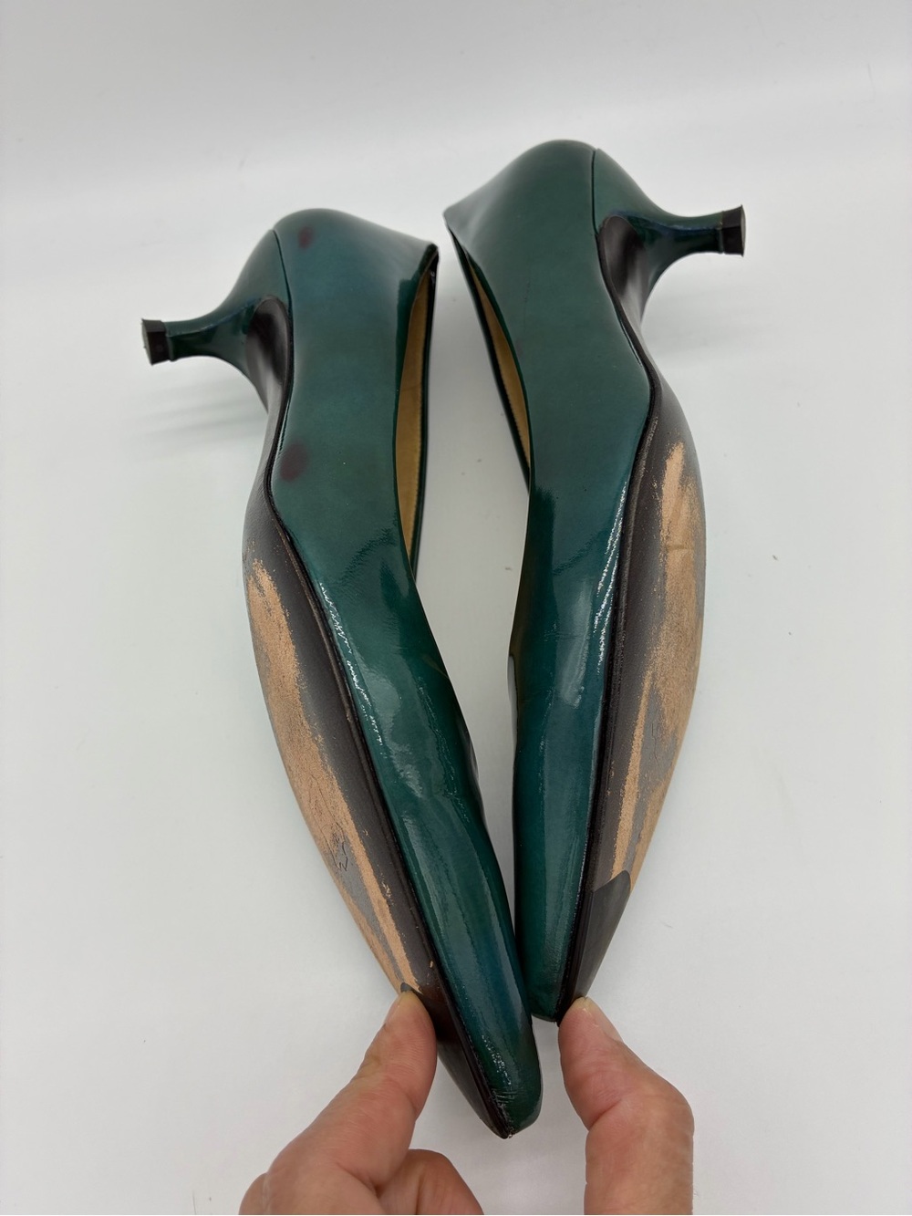 Stuart Weitzman Emerald Patent Leather Kitten Heel Pumps Sz 7 - Picture 4 of 10